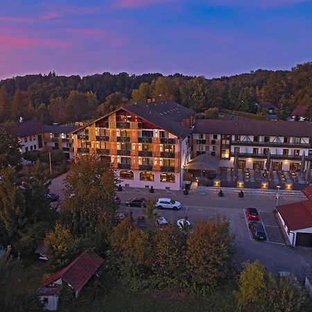 Wellnesshotel Zum Koch Ortenburg المظهر الخارجي الصورة