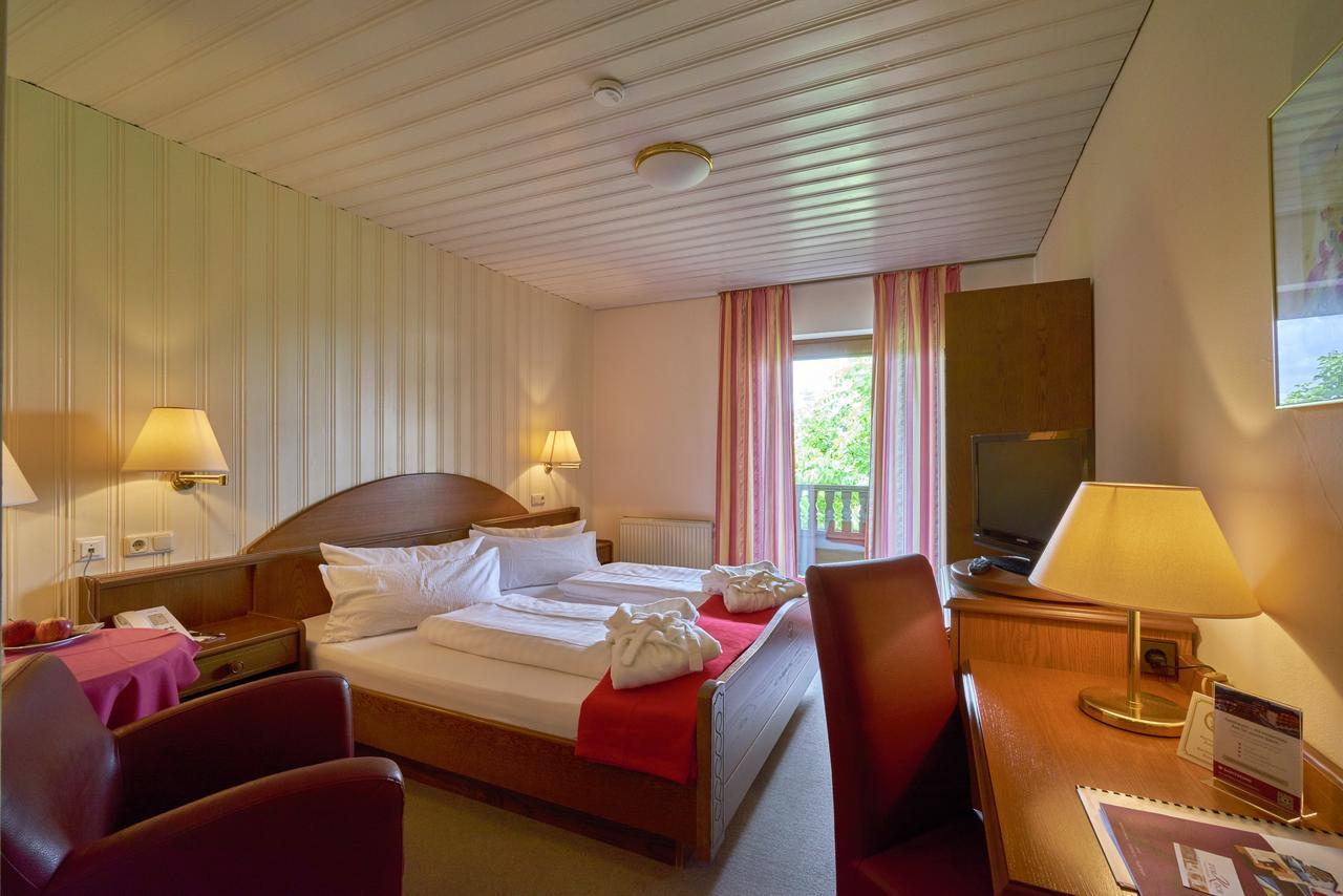 Wellnesshotel Zum Koch Ortenburg المظهر الخارجي الصورة